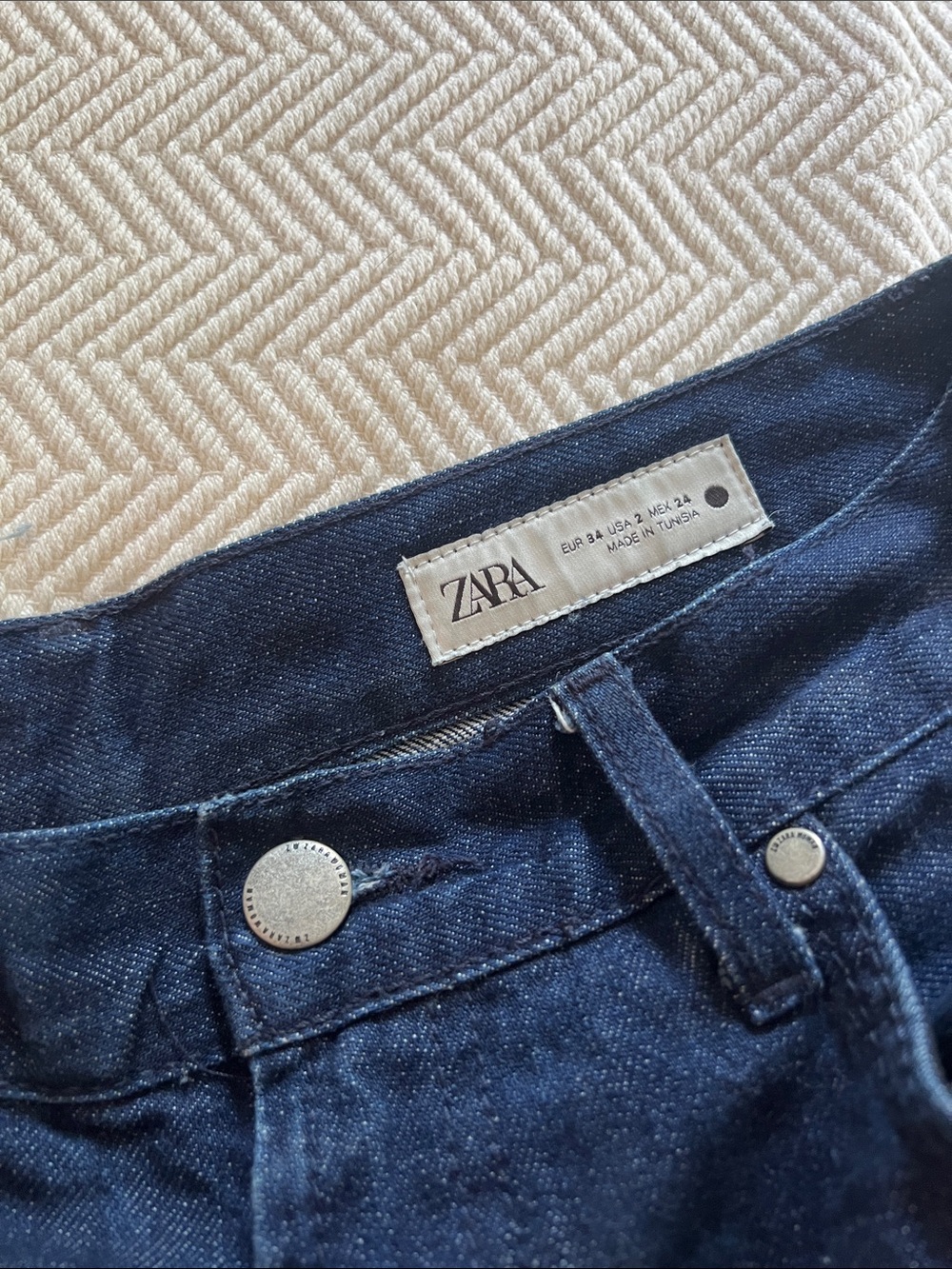 Zara Dark Blue Wide Leg Jeans Sz 26/27 - Picture 5 of 7